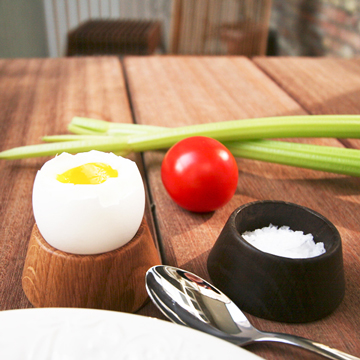 Designkatalog_Shop-Egg_salt_pepper-cup_IMG_7583